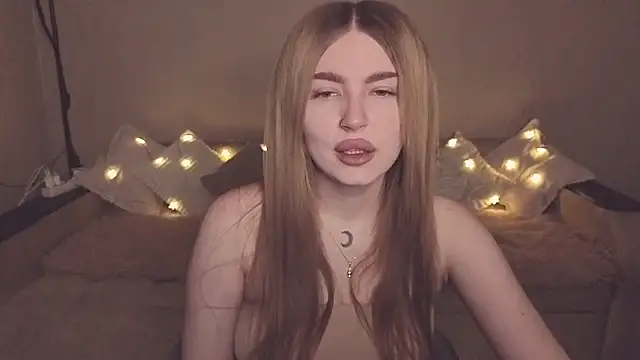 ViolettaLopez online show from January 9, 1:18 pm