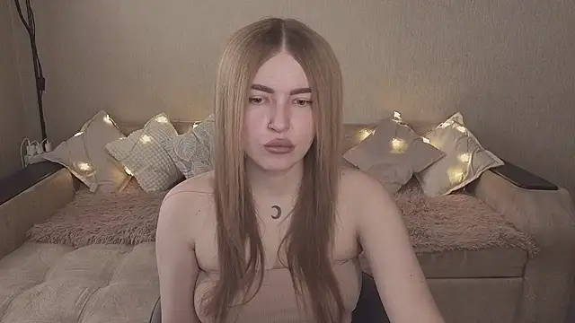 ViolettaLopez online show from November 7, 11:04 am