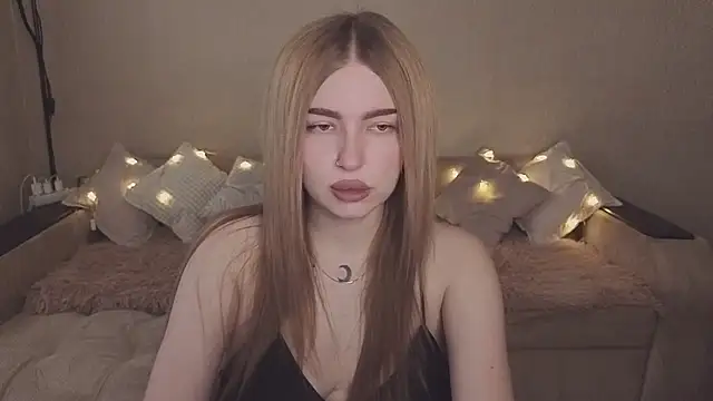 ViolettaLopez online show from November 6, 12:31 pm