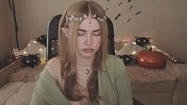 ViolettaLopez online show from October 30, 10:57 am