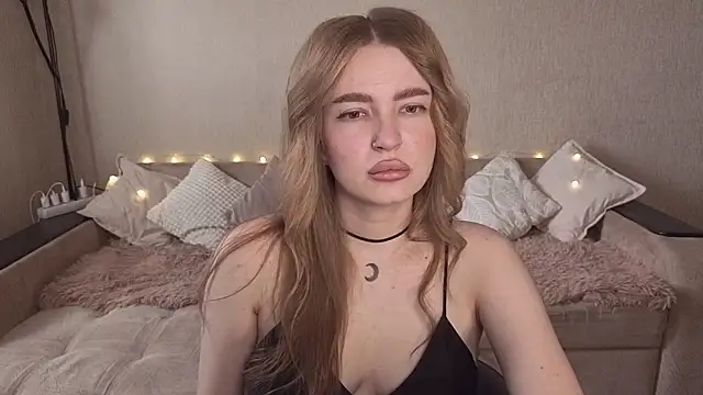 ViolettaLopez online show from June 17, 2:05 pm