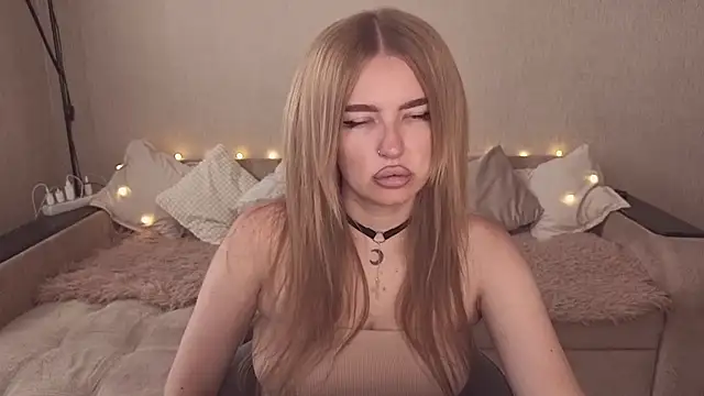 ViolettaLopez online show from July 26, 1:51 pm