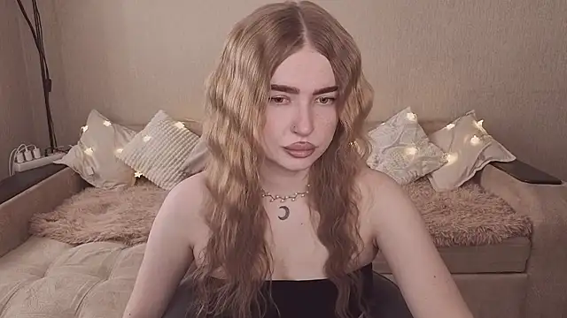 ViolettaLopez online show from March 27, 12:17 pm