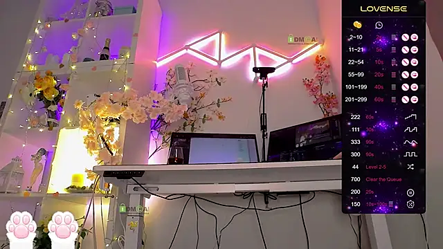 Elena-Marilyn online show from April 21, 7:31 pm