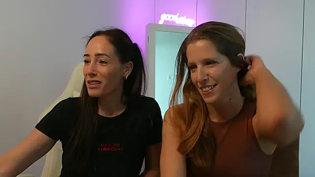 SweeetAlegra online show from March 22, 2:58 pm