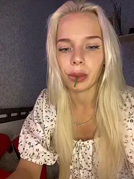 Snapshot of SIMBA_BOS chatting on September 11, 2:00 am SIMBA BOS online show from September 11, 2:00 am