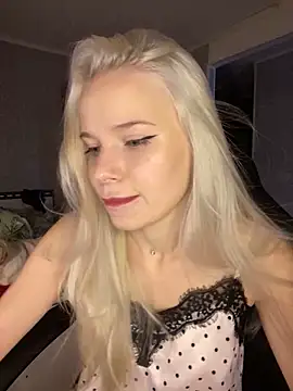 Snapshot of SIMBA_BOS chatting on December 11, 2:19 am SIMBA BOS online show from December 11, 2:19 am