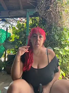 sofy alone online show from November 24, 2:39 pm