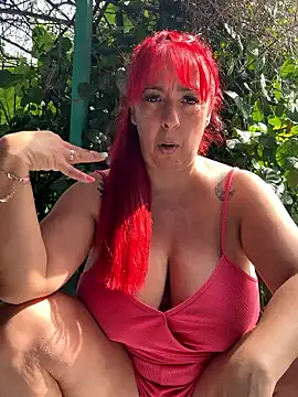 sofy alone online show from October 21, 6:40 pm