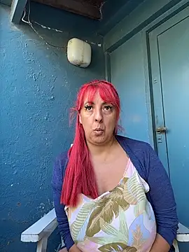 sofy alone online show from April 5, 12:56 pm