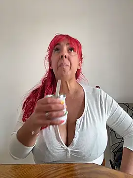 sofy alone online show from October 31, 3:52 pm