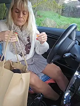 Nathotsexy1 online show from February 19, 8:55 am