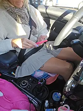 Nathotsexy1 online show from December 4, 8:46 am