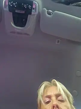 Nathotsexy1 online show from September 17, 7:54 am