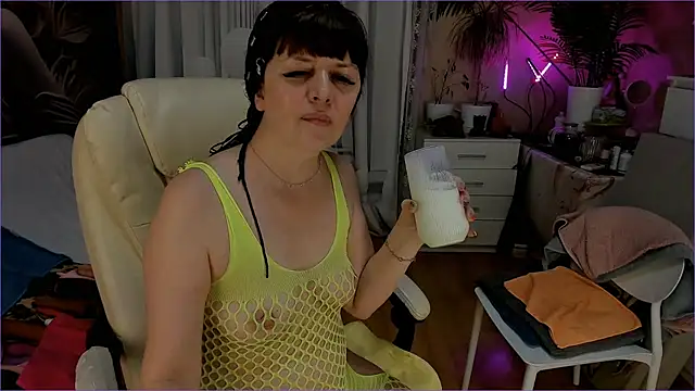 Cutie orgasm online show from July 4, 7:07 pm