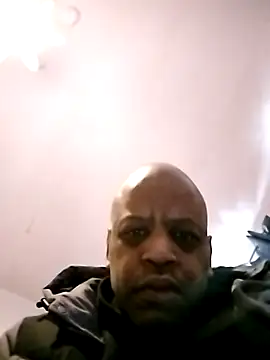 alfiebrown007 online show from February 9, 3:21 pm
