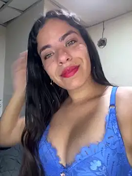 roman and jessie online show from March 3, 6:42 am