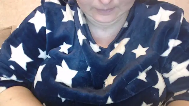 Snapshot of Amy_August chatting on February 12, 6:57 am Amy August online show from February 12, 6:57 am