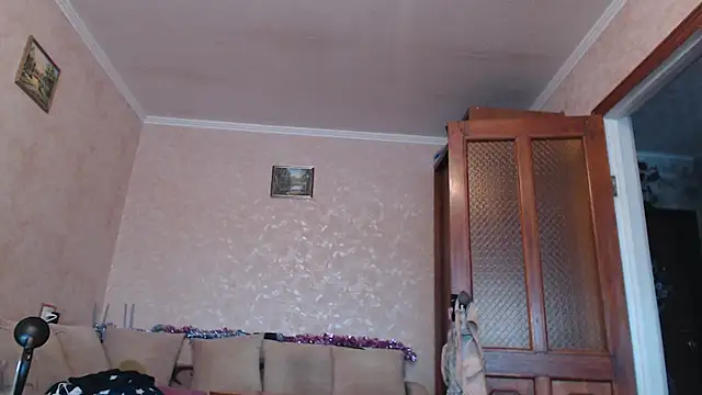 Snapshot of Amy_August chatting on January 18, 9:46 am Amy August online show from January 18, 9:46 am