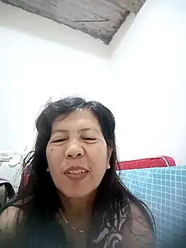 Snapshot of TropicalFlower chatting on November 15, 8:35 pm TropicalFlower online show from November 15, 8:35 pm