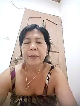 Snapshot of TropicalFlower chatting on December 1, 1:56 pm TropicalFlower online show from December 1, 1:56 pm