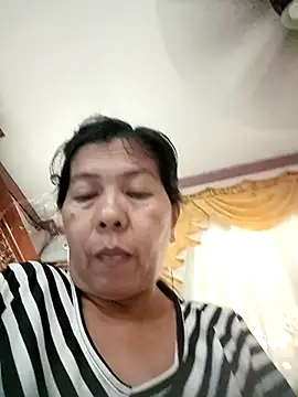 Snapshot of TropicalFlower chatting on October 19, 6:27 am TropicalFlower online show from October 19, 6:27 am