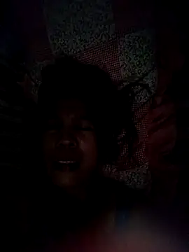 Snapshot of TropicalFlower chatting on October 6, 10:43 pm TropicalFlower online show from October 6, 10:43 pm