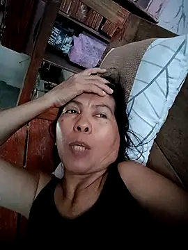 Snapshot of TropicalFlower chatting on October 20, 8:37 am TropicalFlower online show from October 20, 8:37 am