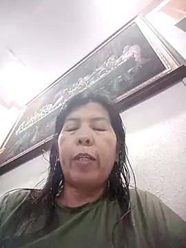 Snapshot of TropicalFlower chatting on October 17, 1:31 am TropicalFlower online show from October 17, 1:31 am