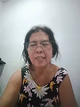 Snapshot of TropicalFlower chatting on July 12, 6:14 am TropicalFlower online show from July 12, 6:14 am