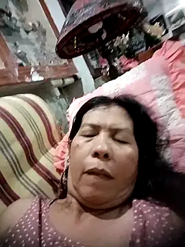 Snapshot of TropicalFlower chatting on October 7, 10:49 am TropicalFlower online show from October 7, 10:49 am