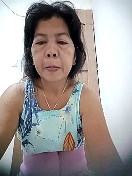 Snapshot of TropicalFlower chatting on November 28, 8:31 pm TropicalFlower online show from November 28, 8:31 pm