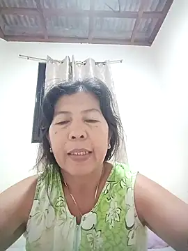 Snapshot of TropicalFlower chatting on December 5, 9:23 pm TropicalFlower online show from December 5, 9:23 pm