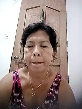 Snapshot of TropicalFlower chatting on November 22, 9:30 am TropicalFlower online show from November 22, 9:30 am