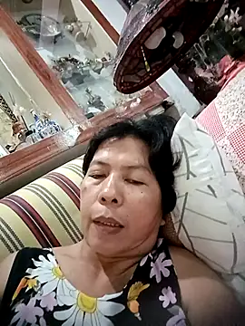 Snapshot of TropicalFlower chatting on October 10, 4:02 am TropicalFlower online show from October 10, 4:02 am