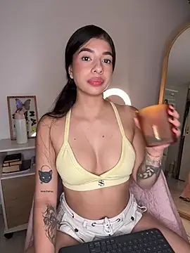 Veronica ar online show from April 12, 2:59 am