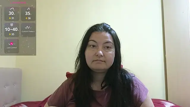 Snapshot of BBW_MILF_4U chatting on March 18, 1:44 pm BBW MILF 4U online show from March 18, 1:44 pm