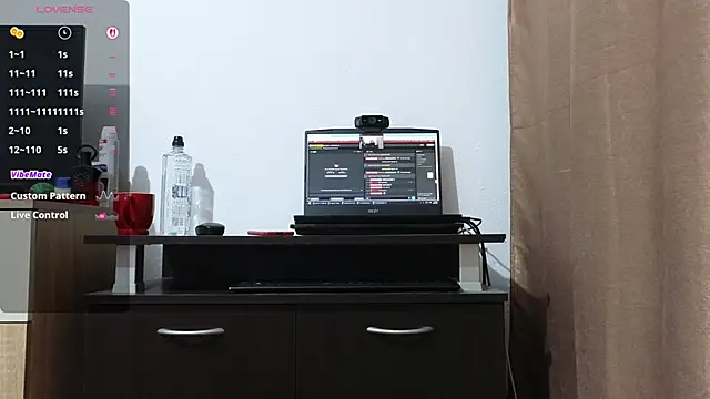 Snapshot of BBW_MILF_4U chatting on May 29, 6:36 pm BBW MILF 4U online show from May 29, 6:36 pm