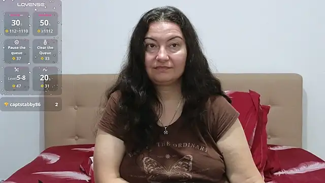 BBW MILF 4U online show from October 31, 8:22 am