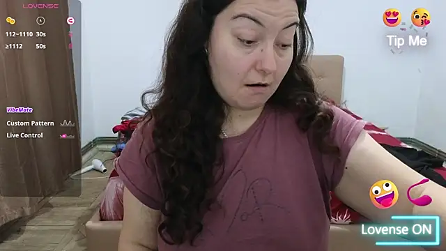 BBW MILF 4U online show from December 16, 9:35 am