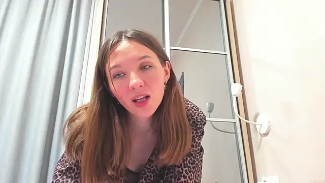 Naughty Molly online show from May 31, 8:20 pm
