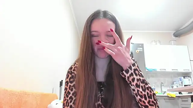Naughty Molly online show from April 10, 5:20 pm