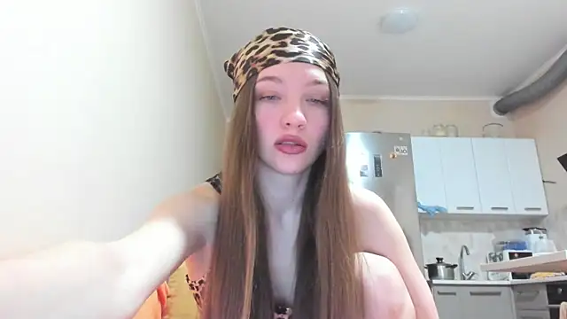 Naughty Molly online show from March 27, 4:30 pm