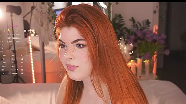 Ffoxyflame online show from March 9, 12:00 am