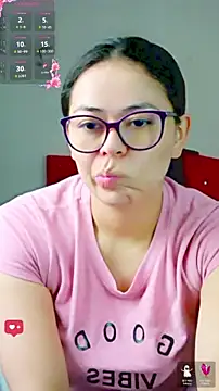 mayhott2 online show from December 4, 4:06 pm