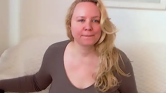 Sarah4you online show from October 24, 2:16 pm