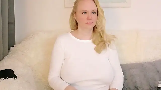 Sarah4you online show from March 20, 5:14 pm