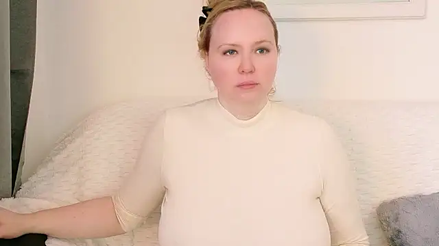 Sarah4you online show from January 11, 2:35 pm