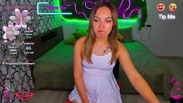 LucyJackson online show from March 8, 1:36 pm