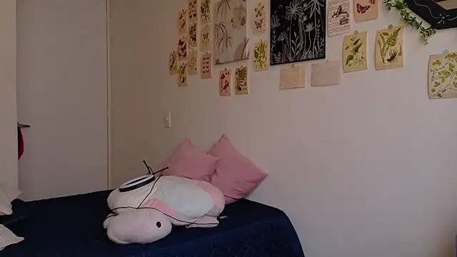 kinky rider online show from February 5, 10:05 pm